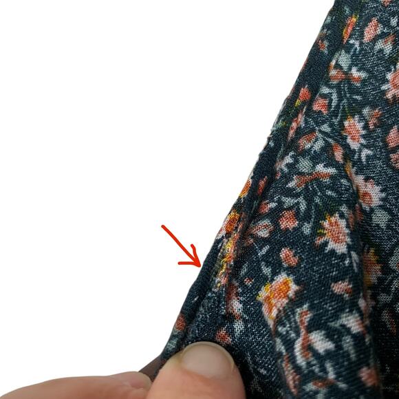 American Eagle Romper Black Floral Short Sleeve Women's M - Picture 11 of 11